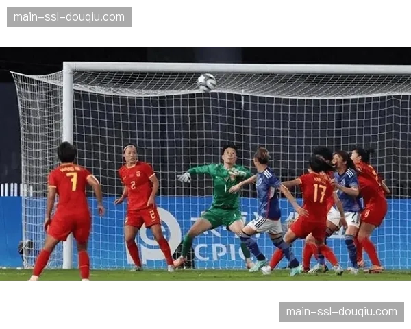 中国女足3-0击败乌兹别克斯坦锁定亚洲杯八强席位 中国女足3-0击败乌兹别克斯坦锁定亚洲杯八强席位